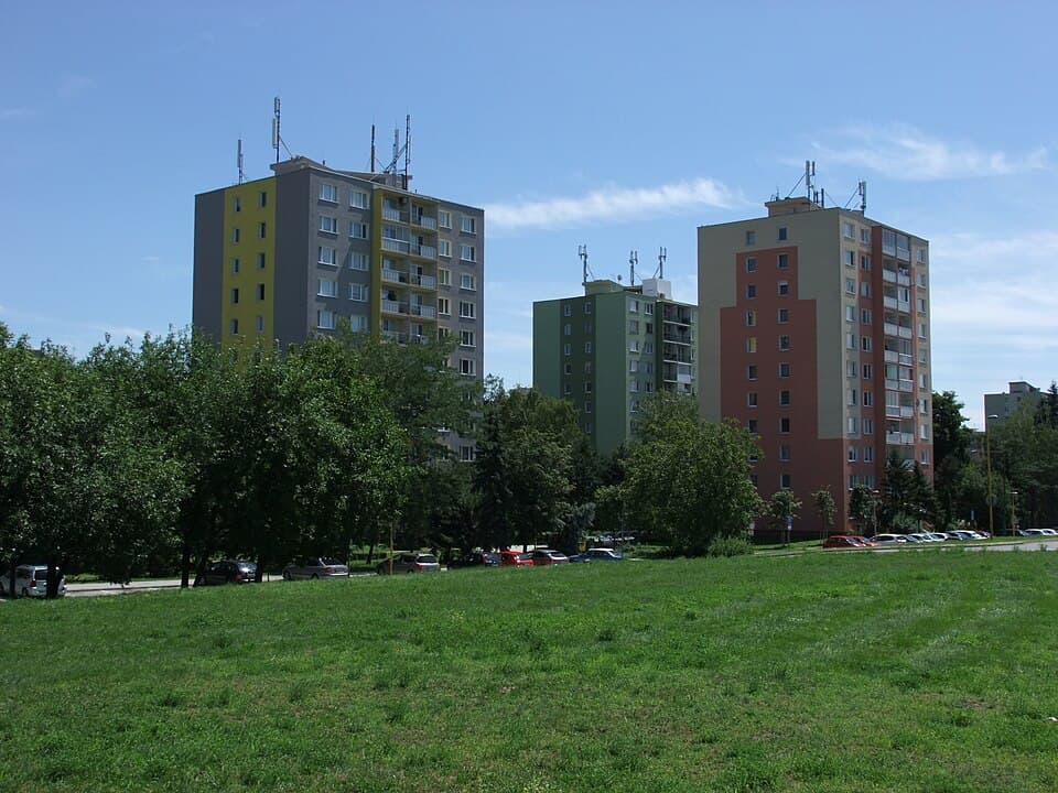Застройка сидлиска Nad jazerom в Кошице