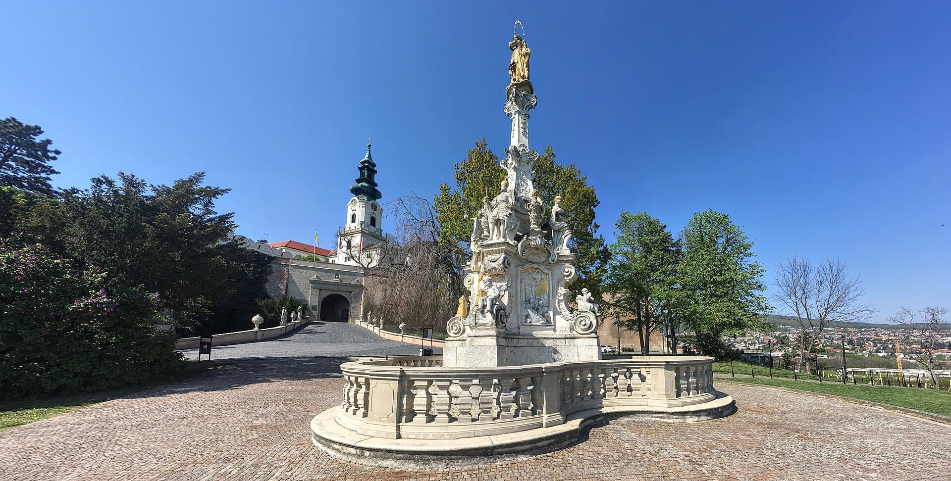 Нитранский замок, главные ворота