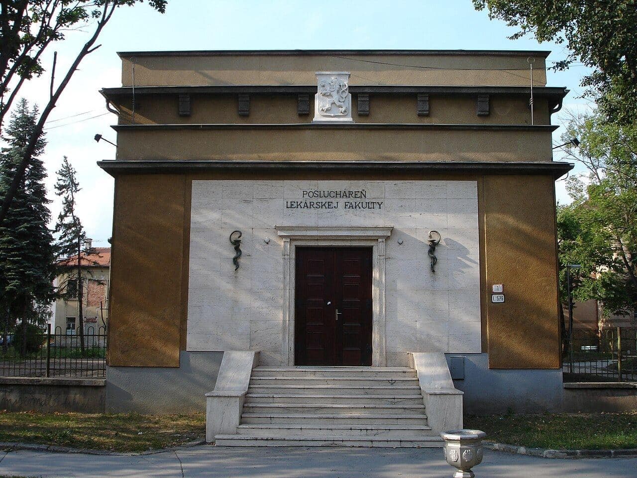 Law Faculty — 5