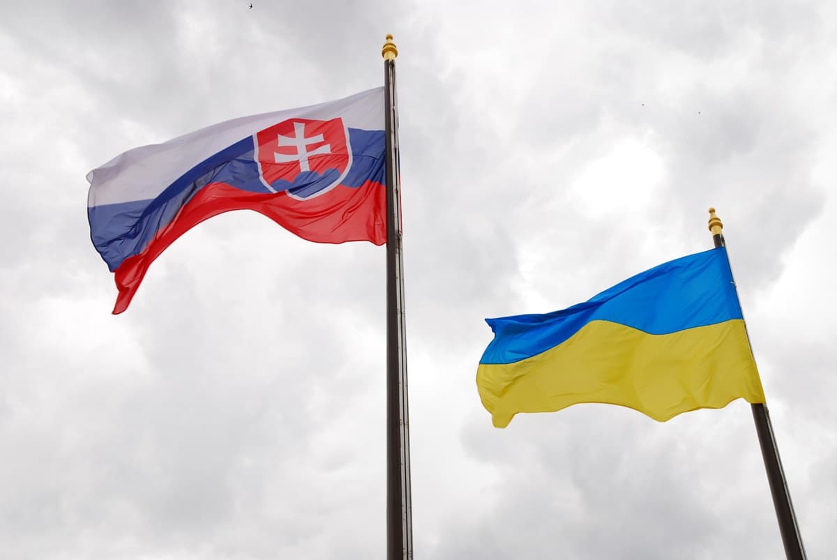 Embassy and Consulate of Ukraine in Slovakia — addresses and appointment (Zápis - registration)
