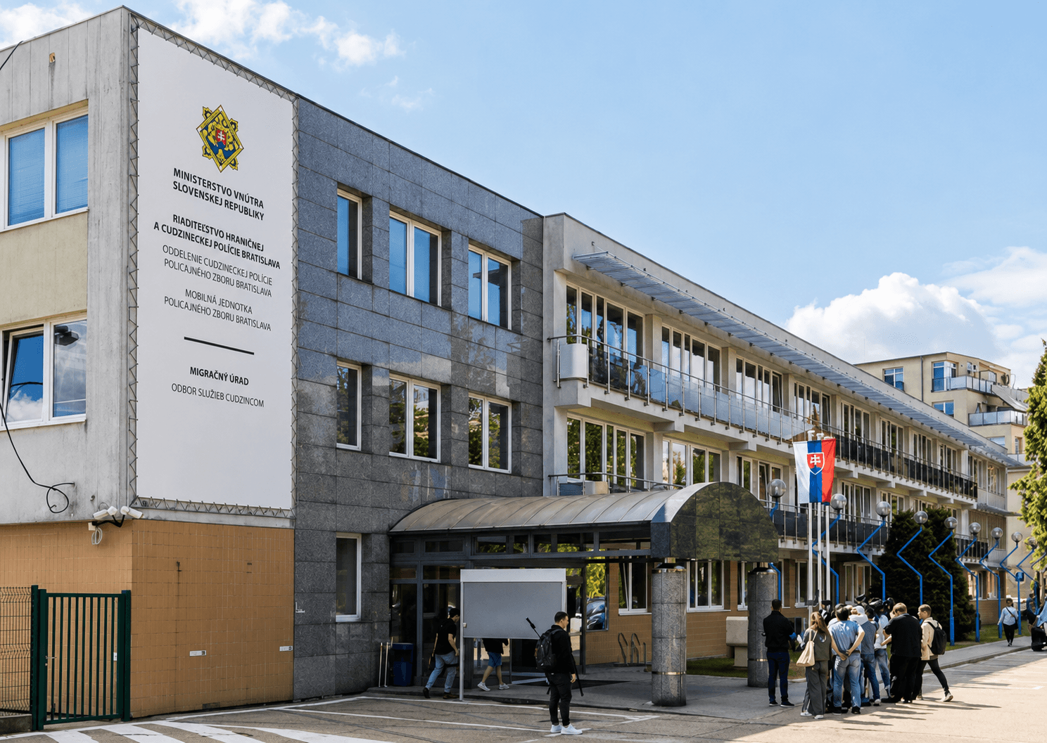 Відділення міграційної поліції у Словаччині — адреси, години і зони обслуговування