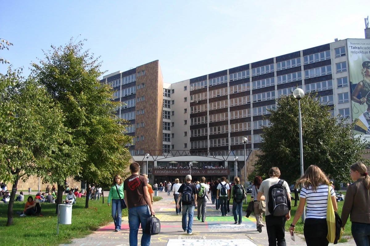 Universities of Slovakia — how to choose a university and how much it costs
