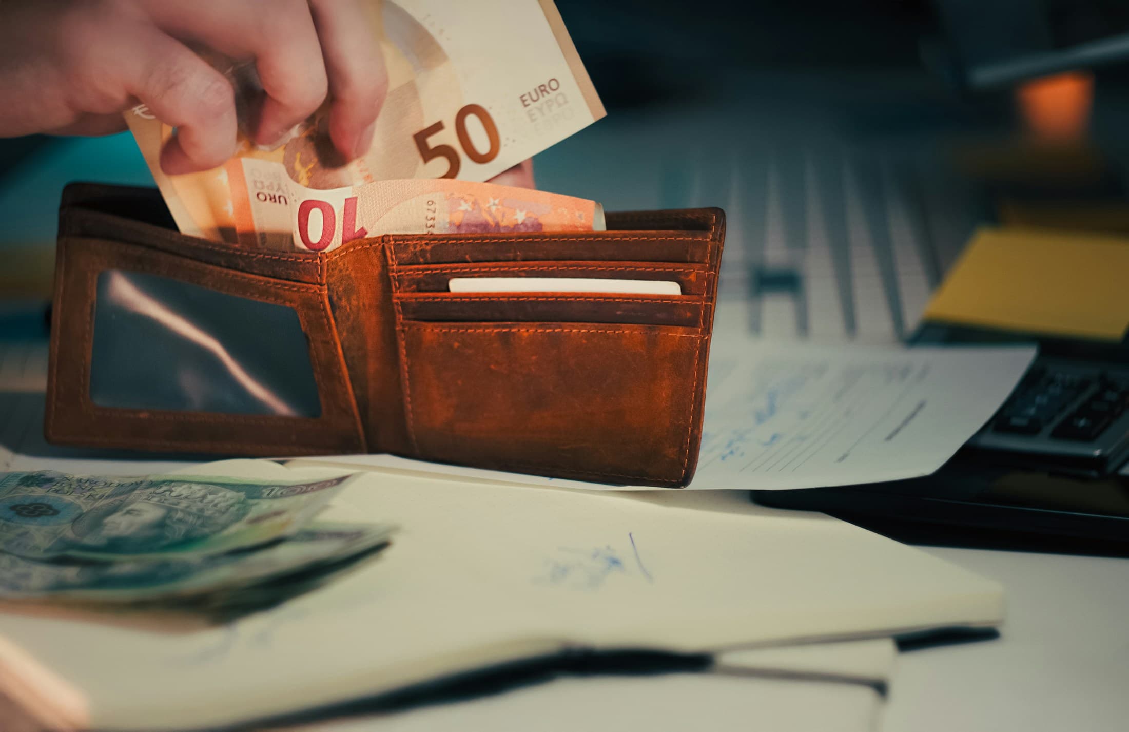 Мінімальна зарплата у Словаччині 2026 — 915 € брутто і 728,90 € на руки