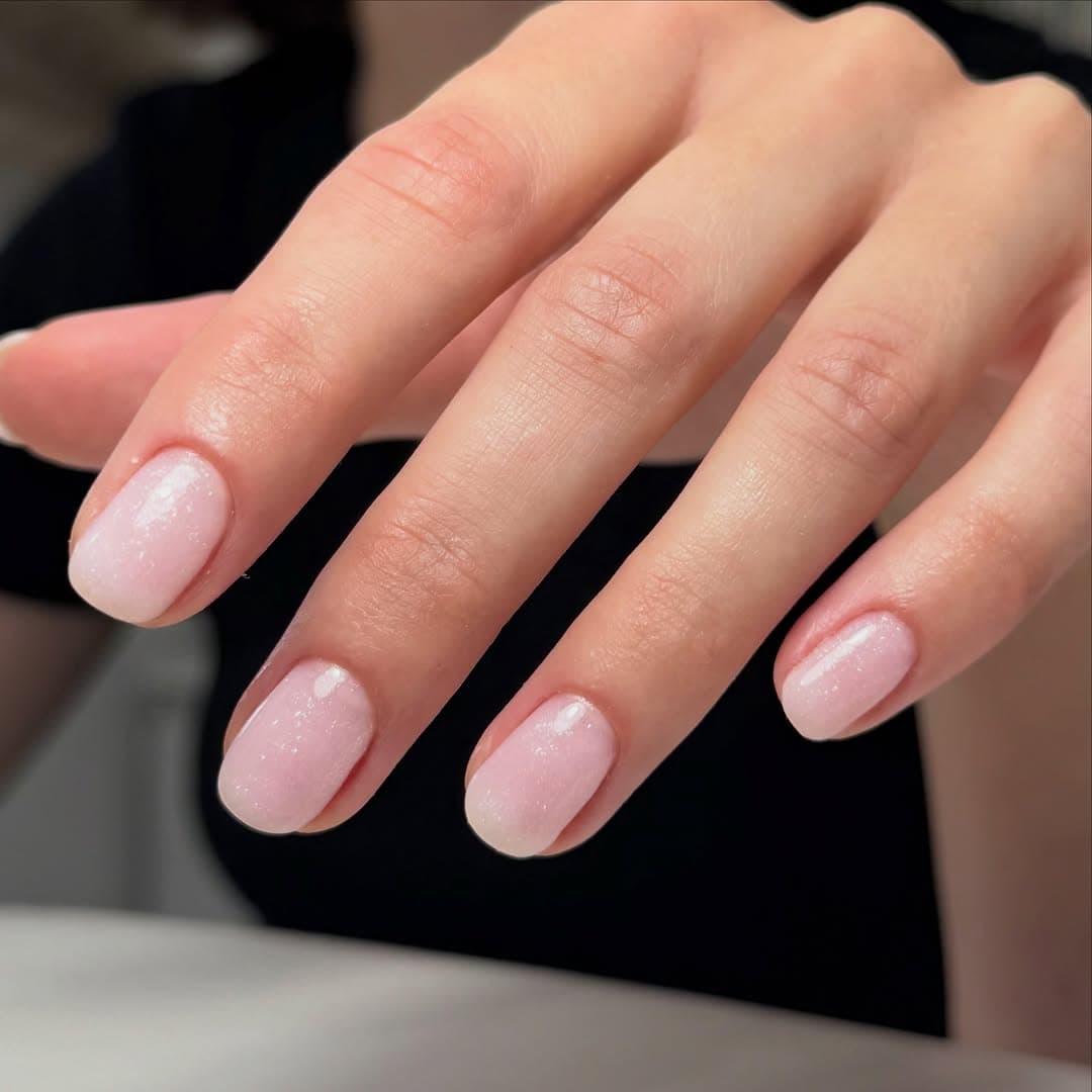 Nails ยท Brows ยท Lashes